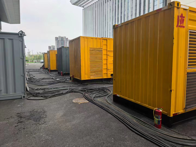 集贤不同季节柴油发电机组保养有哪些注意事项？